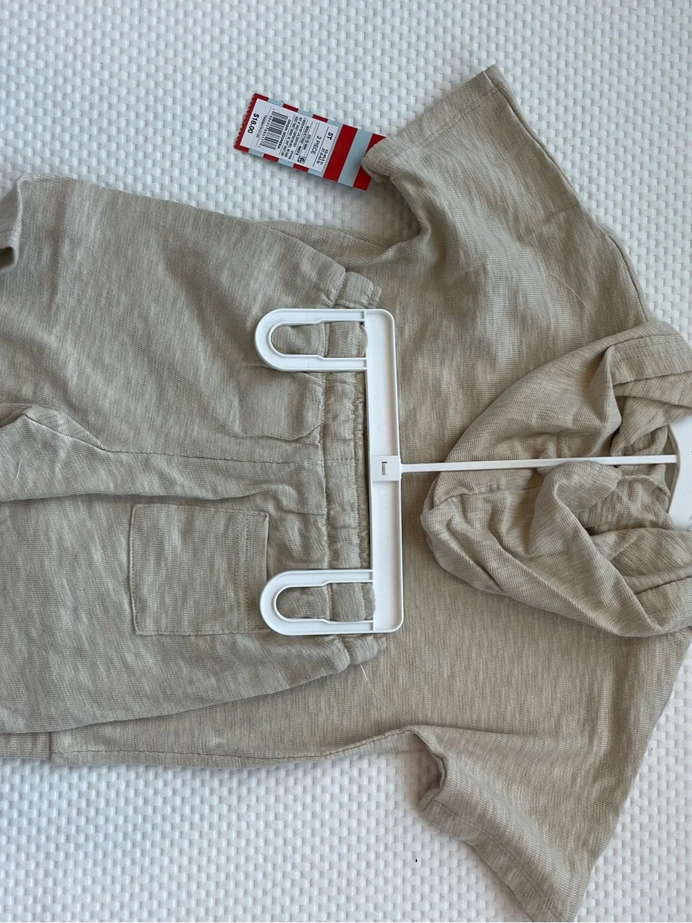 Cat & Jack Kids Beige Short Sleeve Hoodie and Shorts 2-Piece Set 5T NWT